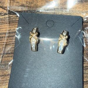 Elegant Gold and Diamond Earrings